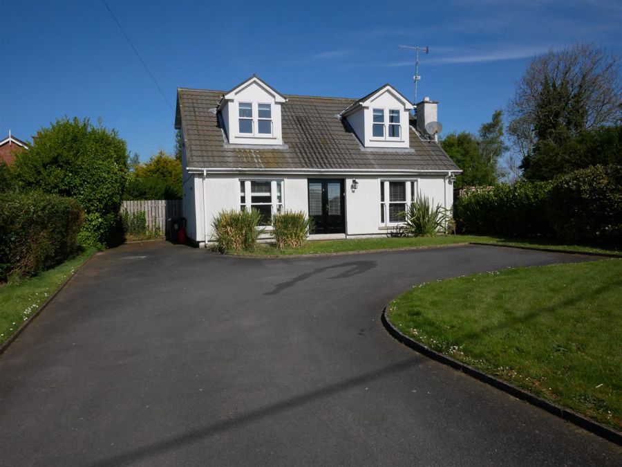 6 Thorndale Road North, ballynahinch road, carryduff, BT8 8HY
