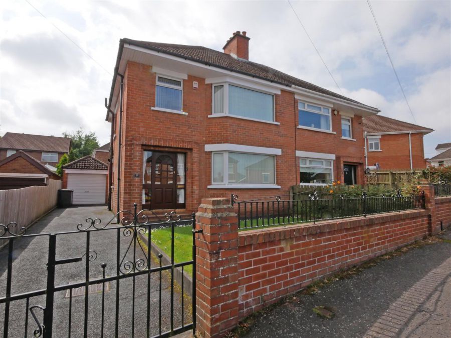 5 Tudor Avenue, belfast, BT6 9LR