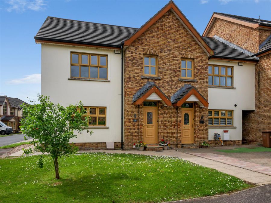 48 Woodrow Gardens, Off Todds Hill, forestside, saintfield, BT24 7WG