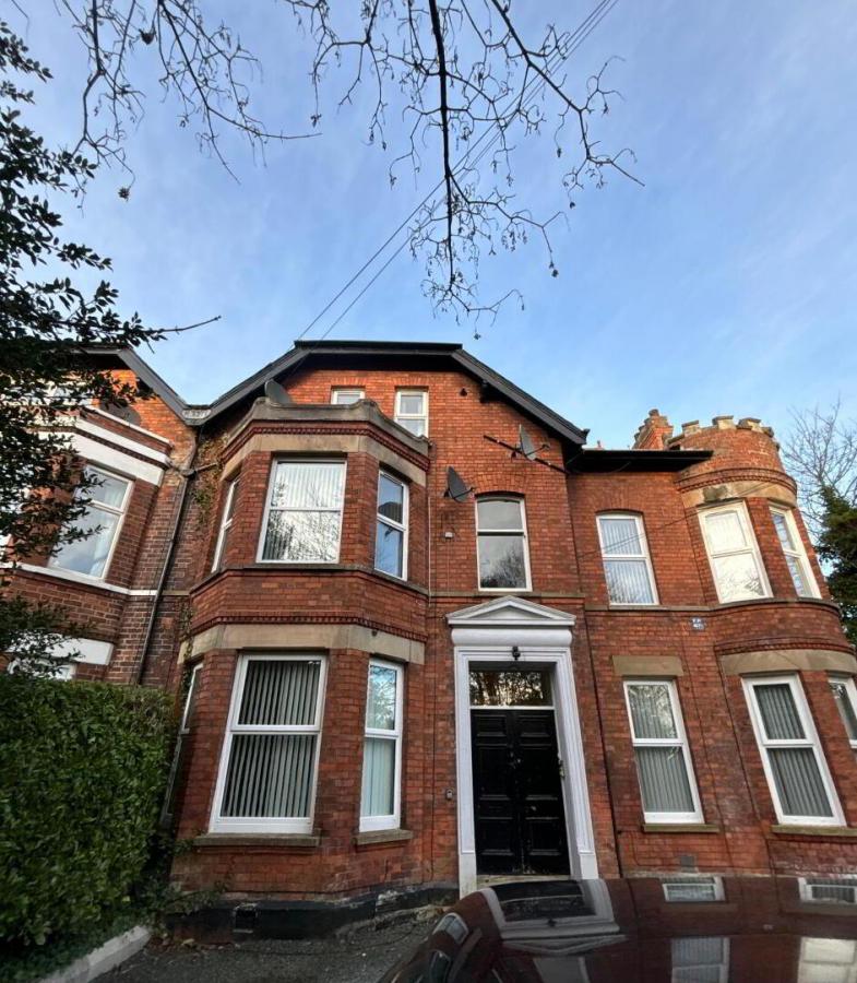 Apartment 4, 12 Deramore Park, belfast, county antrim, BT9 5JT