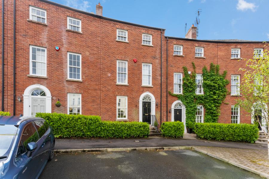 11 Kilwarlin Crescent, hillsborough, county down, BT26 6QF