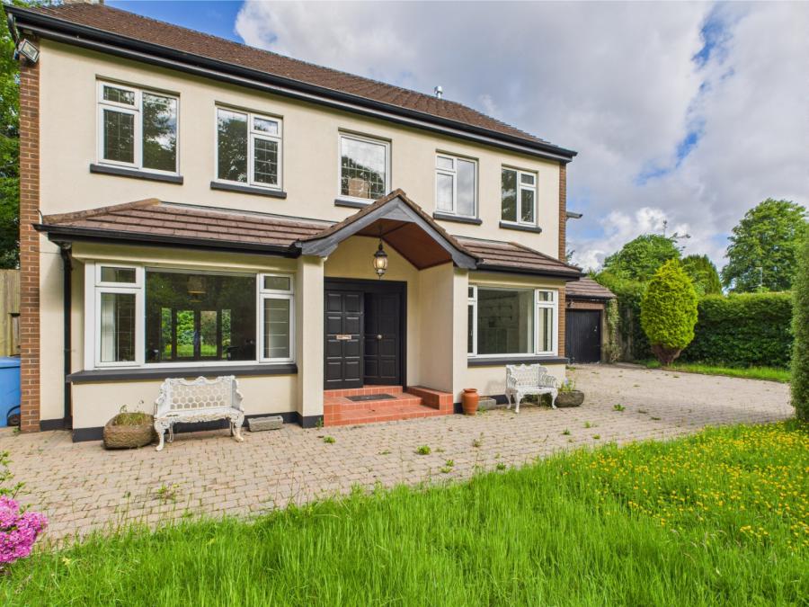 1a, Malone Park Central, belfast, county antrim, BT9 6NP