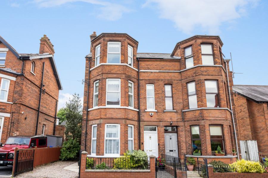 92 Marlborough Park Central, belfast, county antrim, BT9 6HP