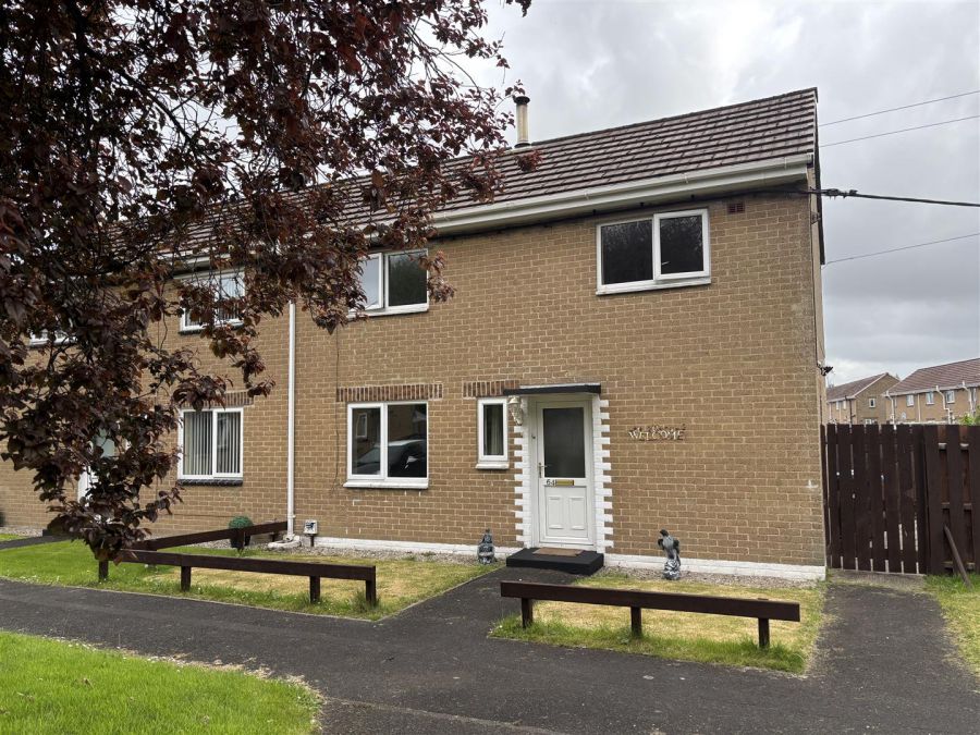 64 Shackleton Crescent, ballykelly, BT49 9PT