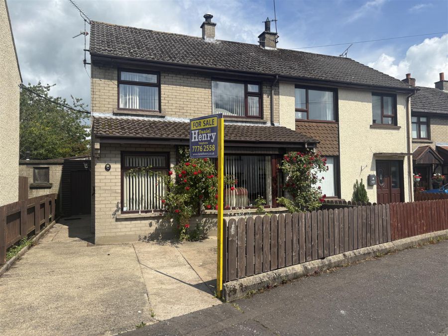 30 Benbradagh Avenue, limavady, BT49 0AR
