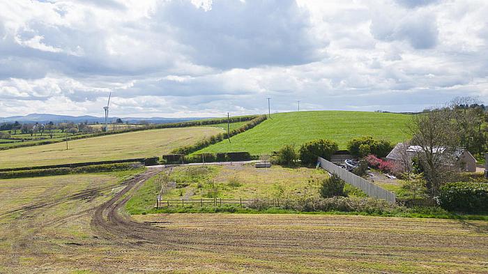 Site @, 75 Back Road, drumbo, lisburn, BT27 5LB