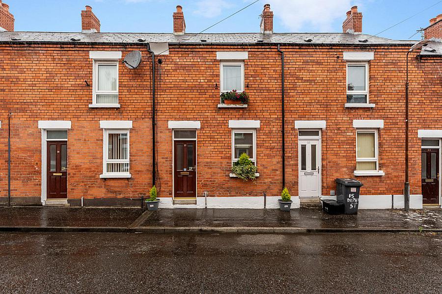 17 Daphne Street, belfast, BT12 5PQ