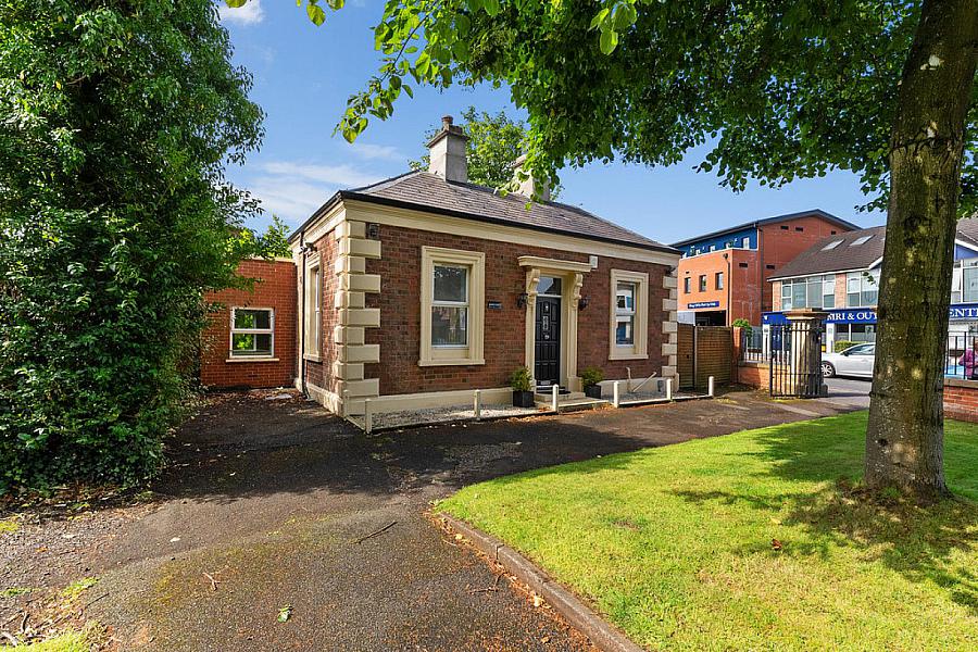 1a Malone Park, belfast, BT9 6NH