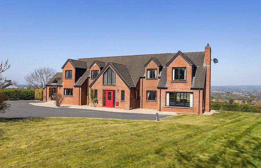 60 Ballyknock Road, royal hillsborough, BT26 6EF