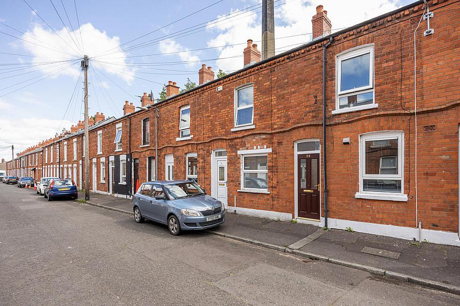 56 Coolfin Street, donegall road, belfast, BT12 5PH