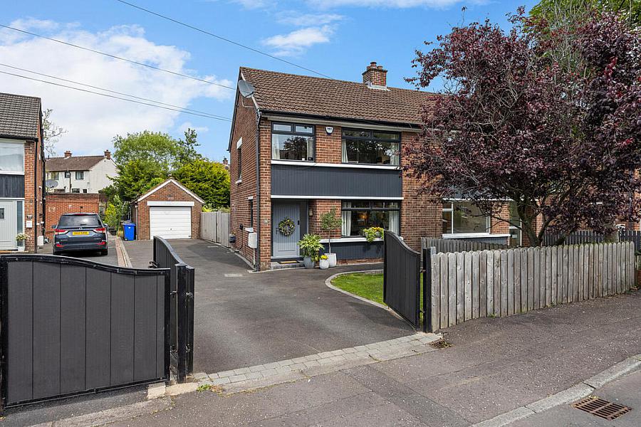 31 Greystown Avenue, upper malone road, belfast, BT9 6UG