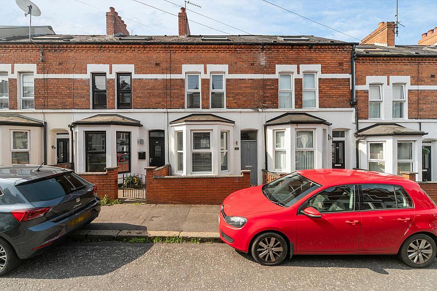 25 Cheviot Avenue, belfast, BT4 3AG