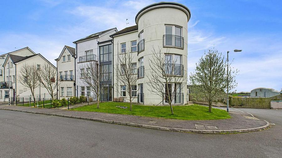 193 Linen Crescent, bangor, BT19 7JT