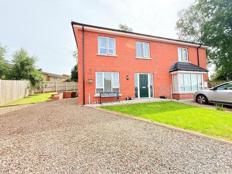 2 Baileys Gate, ballymena, BT42 3FH