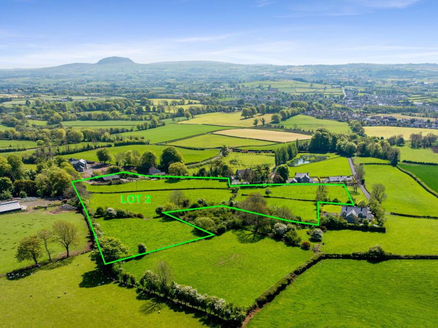 70 Knowehead Road, broughshane, ballymena, BT43 7JE
