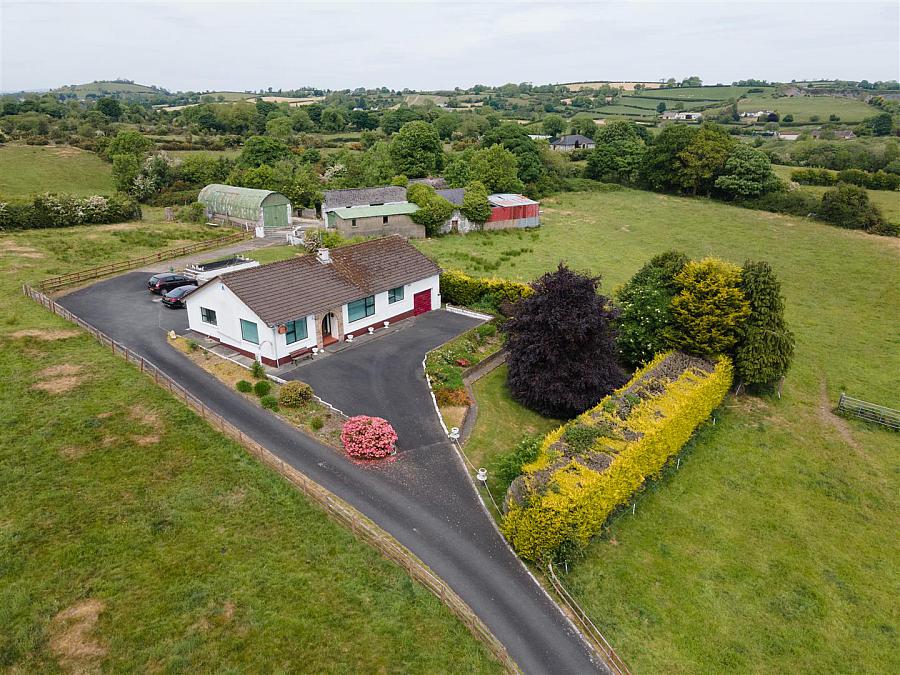 81 Lisburn Road, ballynahinch, BT24 8TT