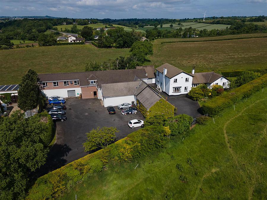 252a & 252b Castlewellan Road, banbridge, BT32 3SF
