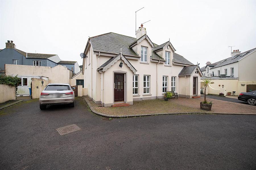 4 Cuan Mews, strangford, BT30 7LW