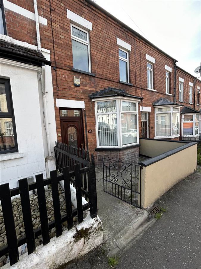 61 Downshire Road, holywood, BT18 9LX