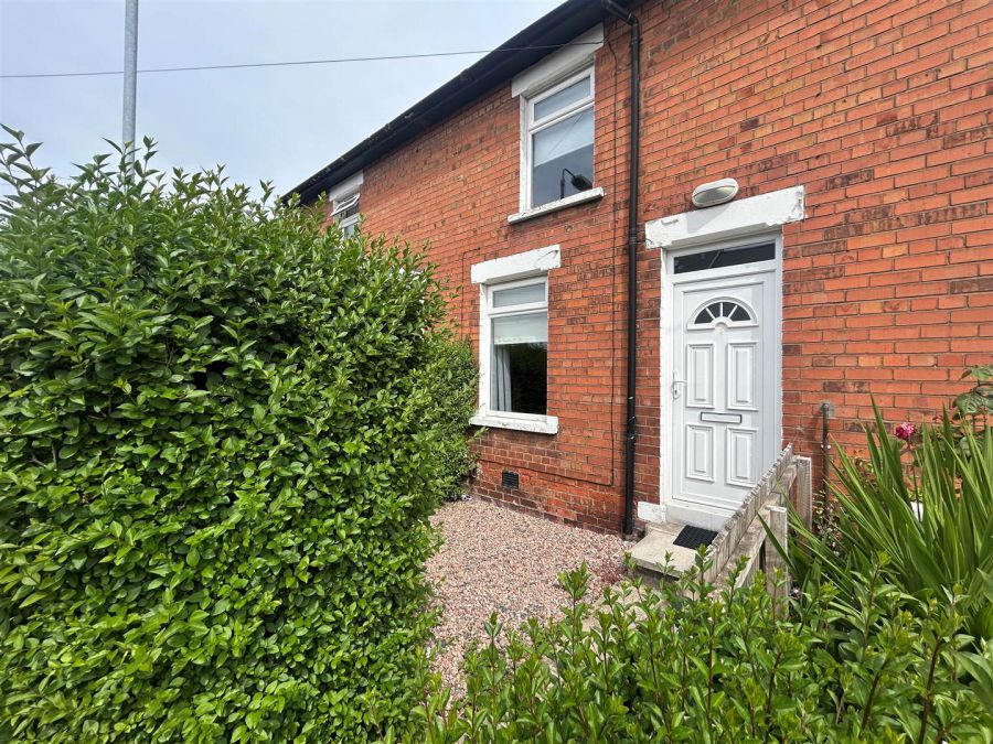 35 Ashley Drive, lisburn road area, belfast, BT9 7BE