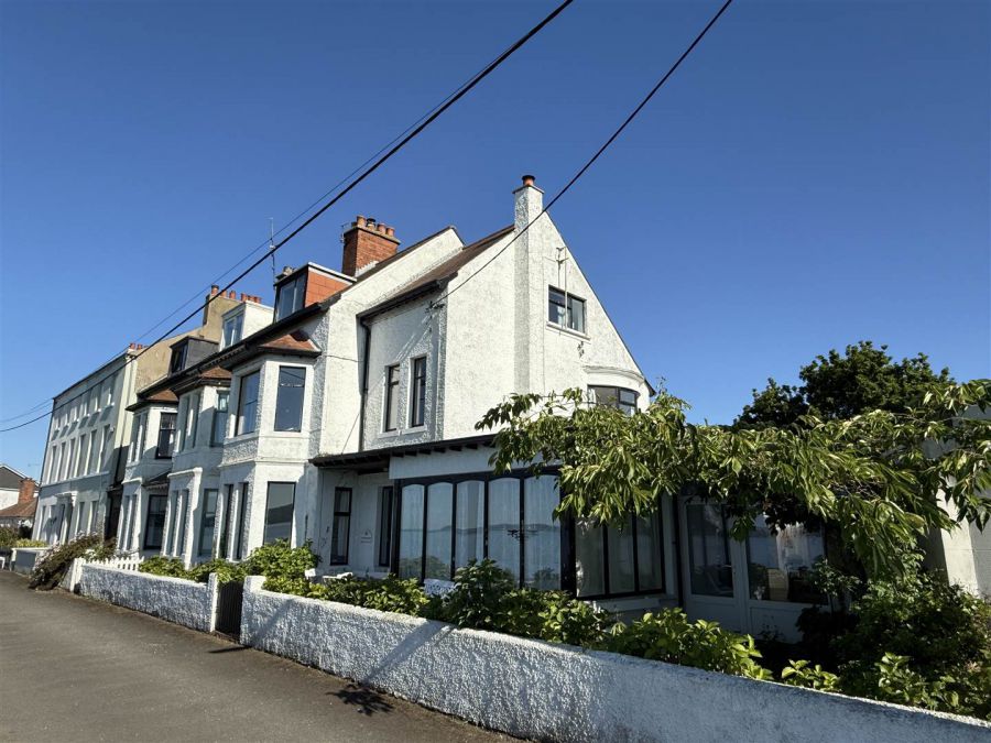10 The Esplanade, holywood, BT18 9JP