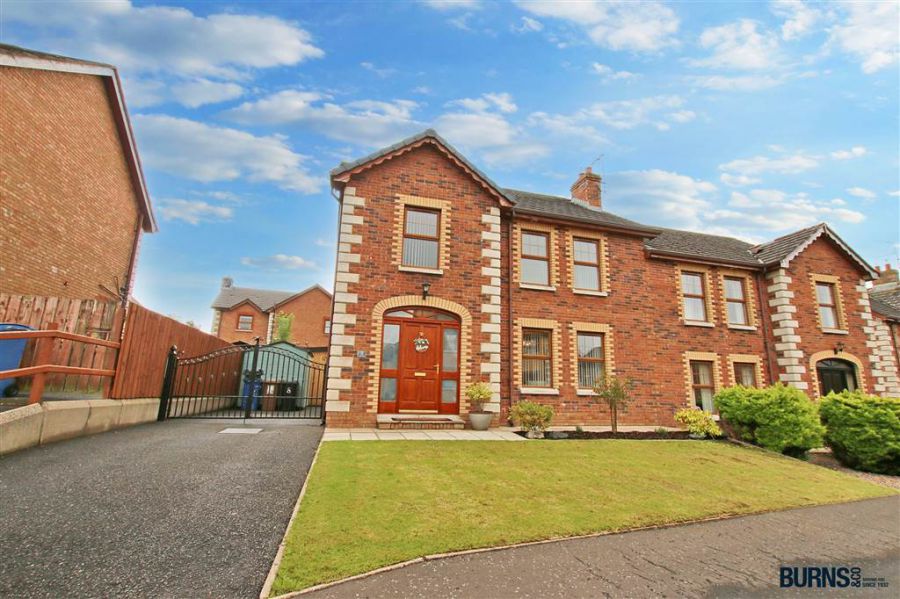 8 Hawthorne Crescent, maghera, BT46 5FT