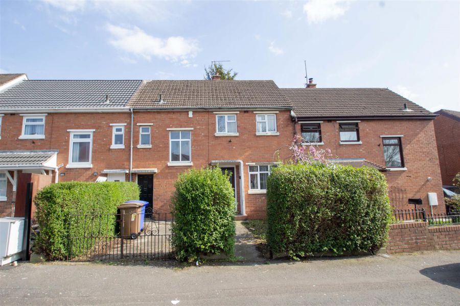 49 Bearnagh Drive, andersonstown, belfast, BT11 8HS