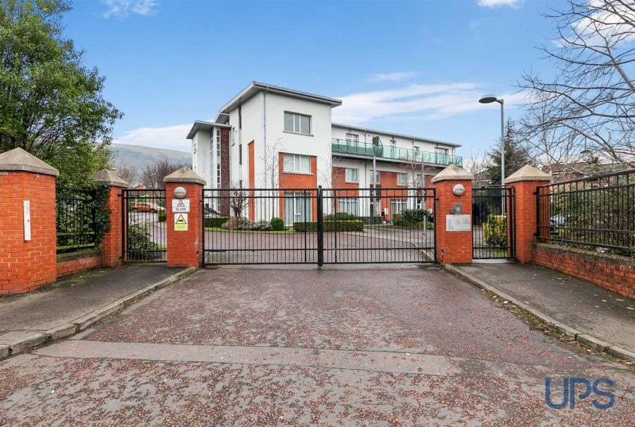 34 Old Brewery Lane, west belfast, glen road, BT11 8BZ
