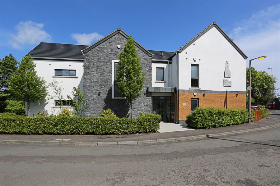 Apt 4, 15 priory park, holywood, BT18 0LG