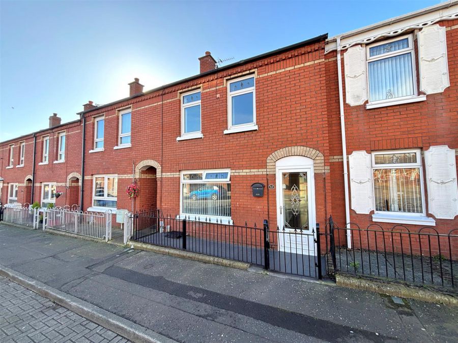 12 Matchett Street, shankill, belfast, BT13 1QD