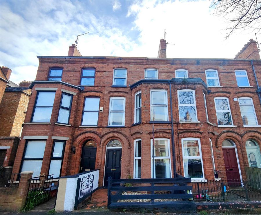 21 Glantane Drive, antrim road, belfast, BT15 3FE