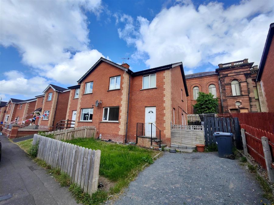 2a Canmore Street, belfast, BT13 2NS