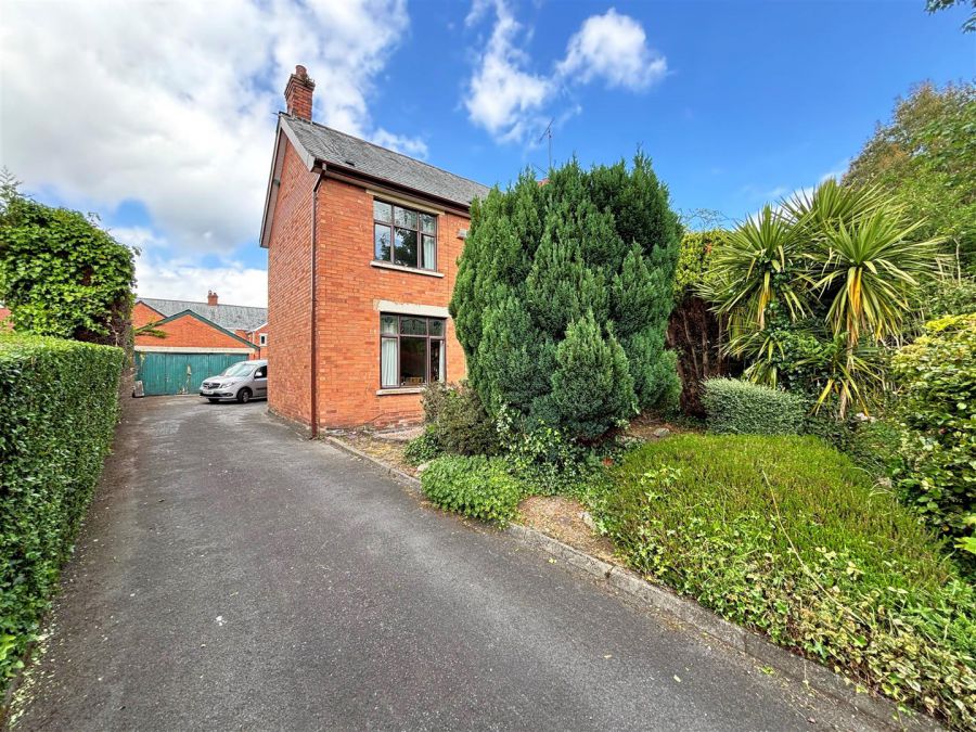 22 Alexandra Gardens, antrim road, belfast, BT15 3LJ