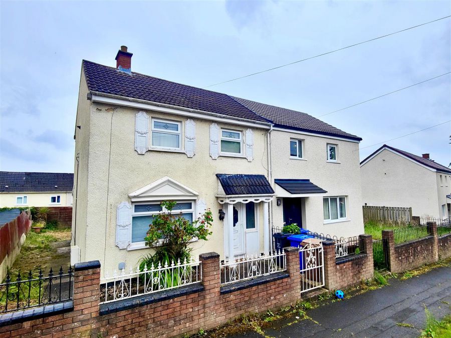 97 Benview Park, ballysillan, belfast, BT14 8HU