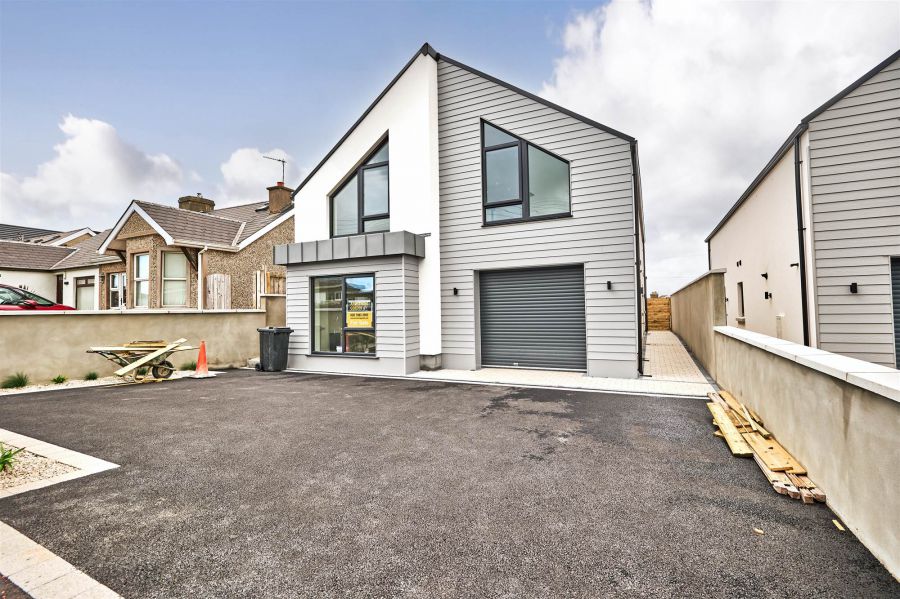 19 Queenora Avenue, portstewart, BT55 7BU