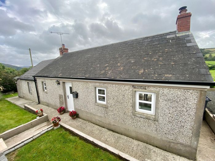 55 Glenshesk Road, ballycastle, BT54 6PY
