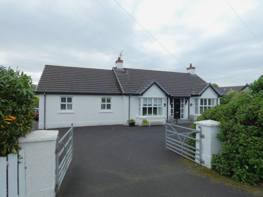 26 Killyrammer Road, ballymoney, BT53 8L2