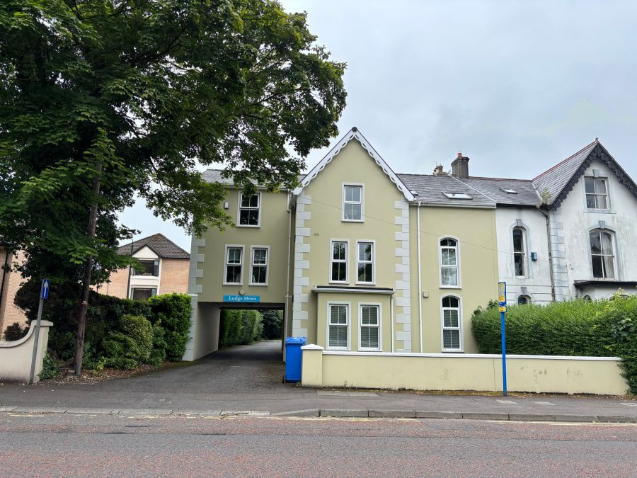 Apt 4 Lodge Mews, coleraine, BT52 1GG