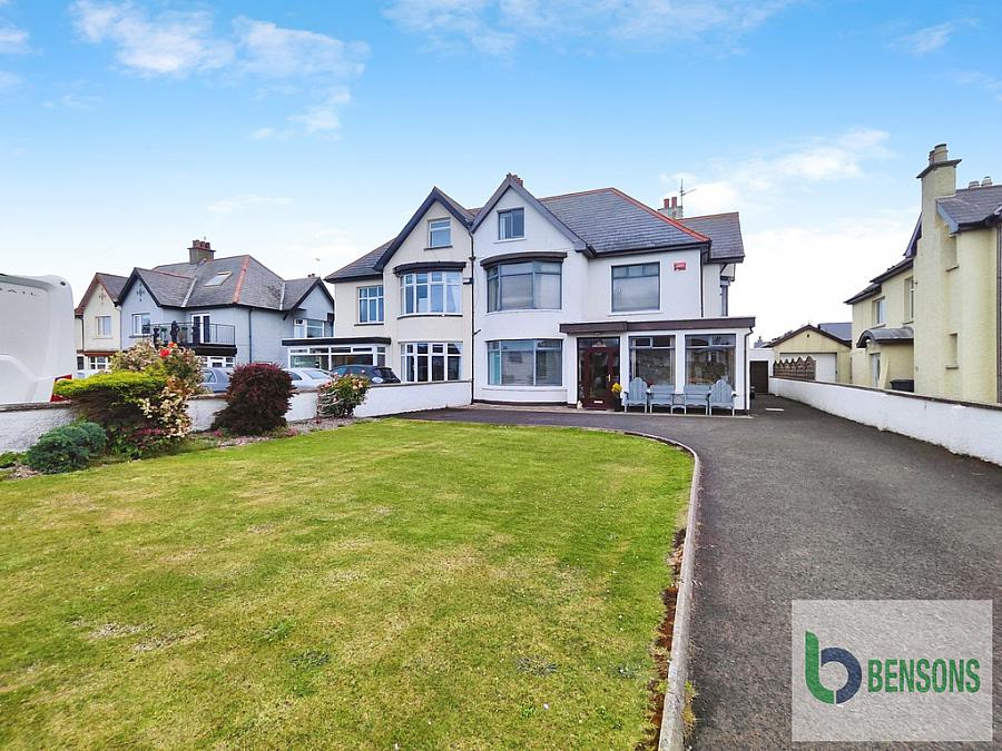 35 Coleraine Road, portrush, BT56 8EA
