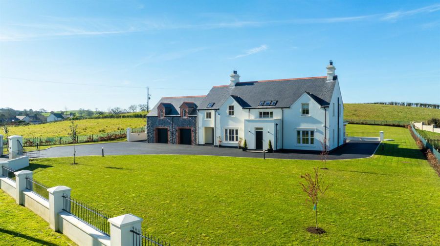 99 Fort Road, drumbo, belfast, BT8 8LX
