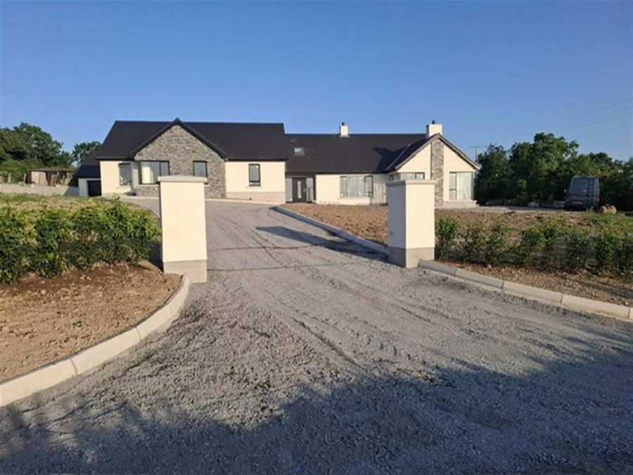 Land Between 50a & 52 Garvaghy Road, banbridge, BT32 3SZ