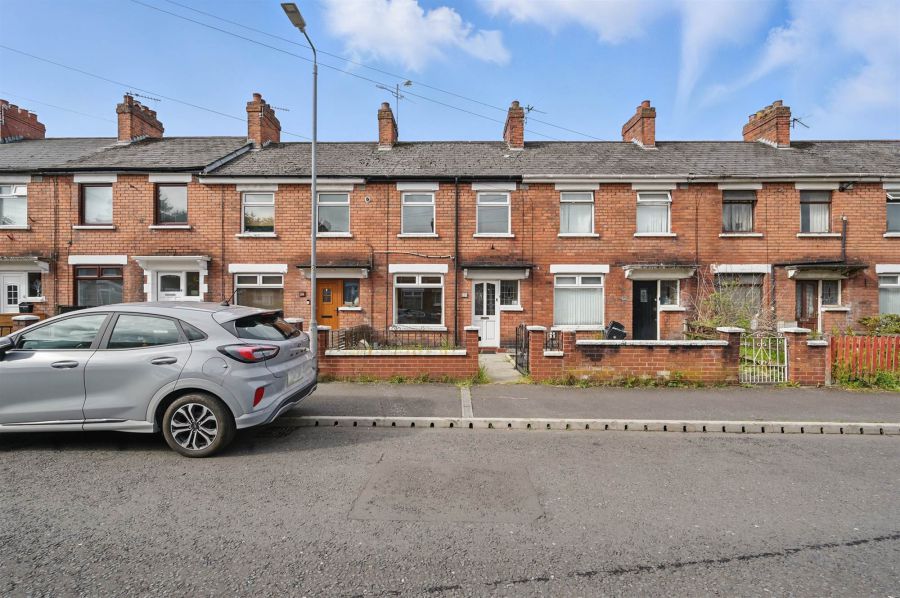 28 Sandbrook Park, sydenham, belfast, BT4 1NL
