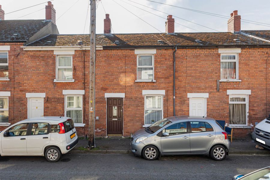 27 Glenvarlock Street, castlereagh, belfast, BT5 5GS