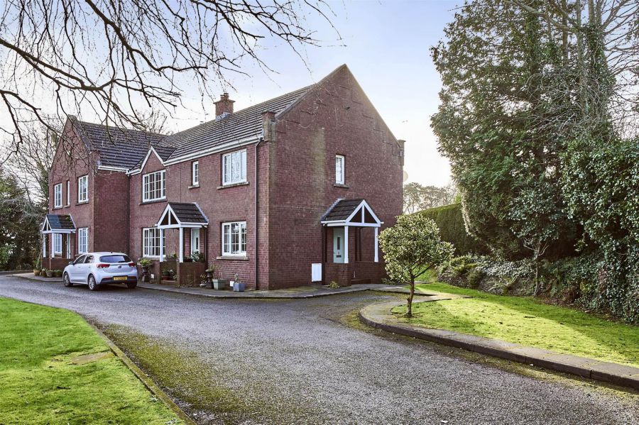Apt 1 Carriage Mews, bridge road, helens bay, bangor, BT19 1XA