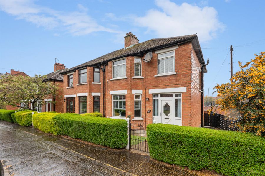 52 Irwin Avenue, ballyhackamore, belfast, BT4 3AF