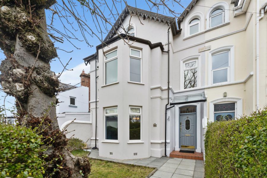 2 Martinez Avenue, belfast, BT5 5LX
