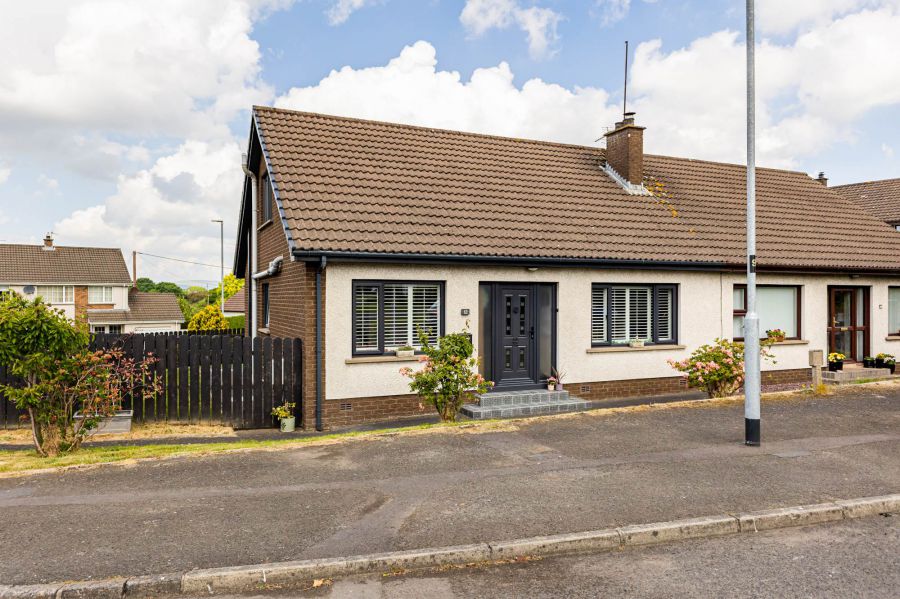 12 Eglantine Park, hillsborough, BT26 6HL