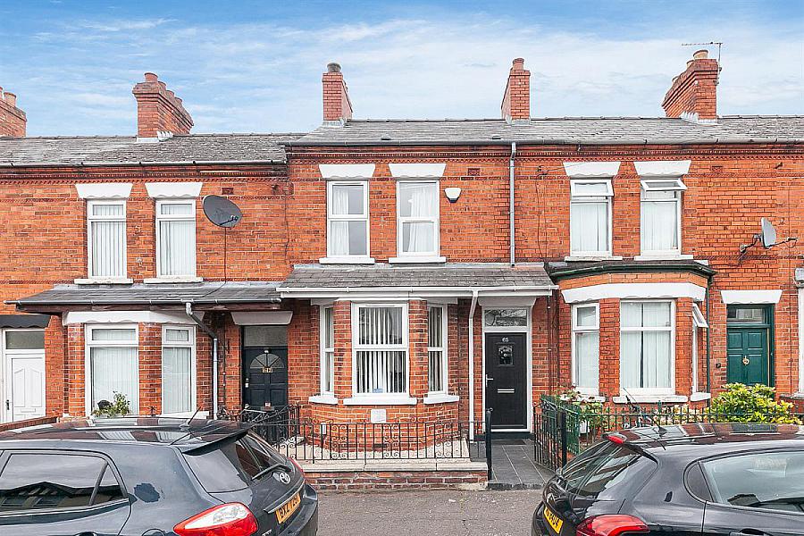 65 Ulsterville Gardens, lisburn road, belfast, BT9 7BB