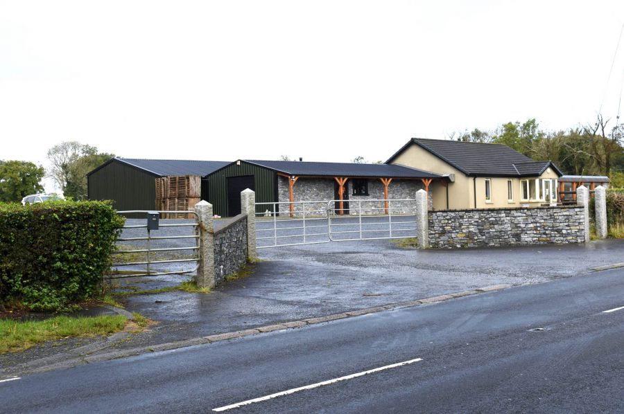 Bells Hill Farm Shop & Tea Room, 123 Downpatrick Road, crossgar, downpatrick, BT30 9EH