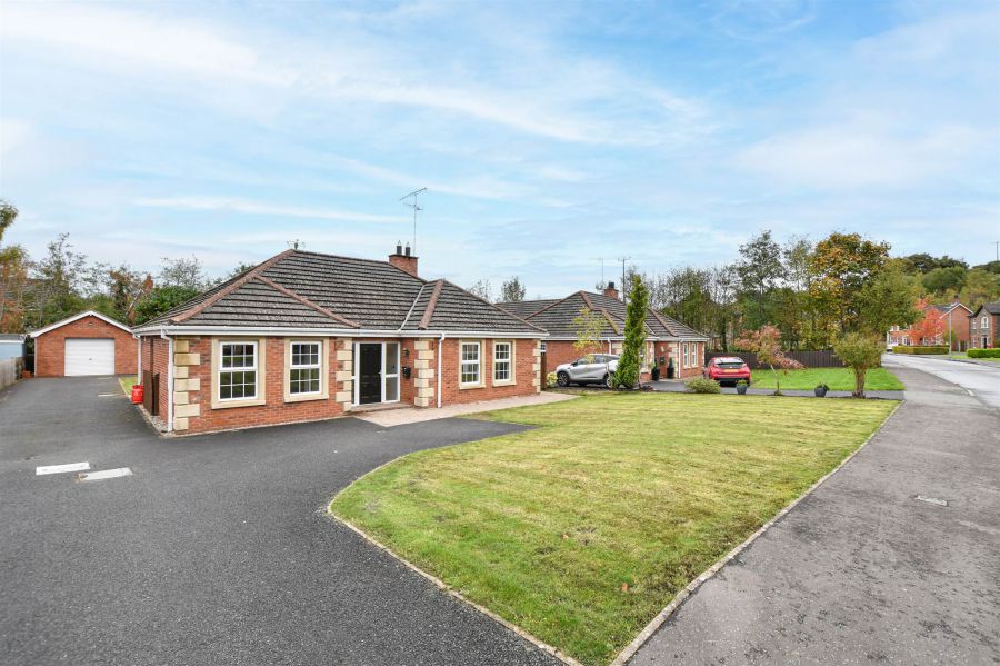 15 Meadow View, strangford road, downpatrick, BT30 6LT